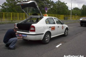 budapest_taxi_szemle_2007 011.JPG